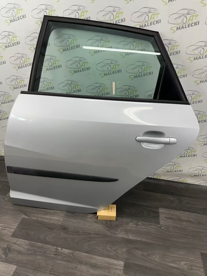 Türe Tür Hinten Links Seat Ibiza IV 6J Kombi Farbe LX7W Silber