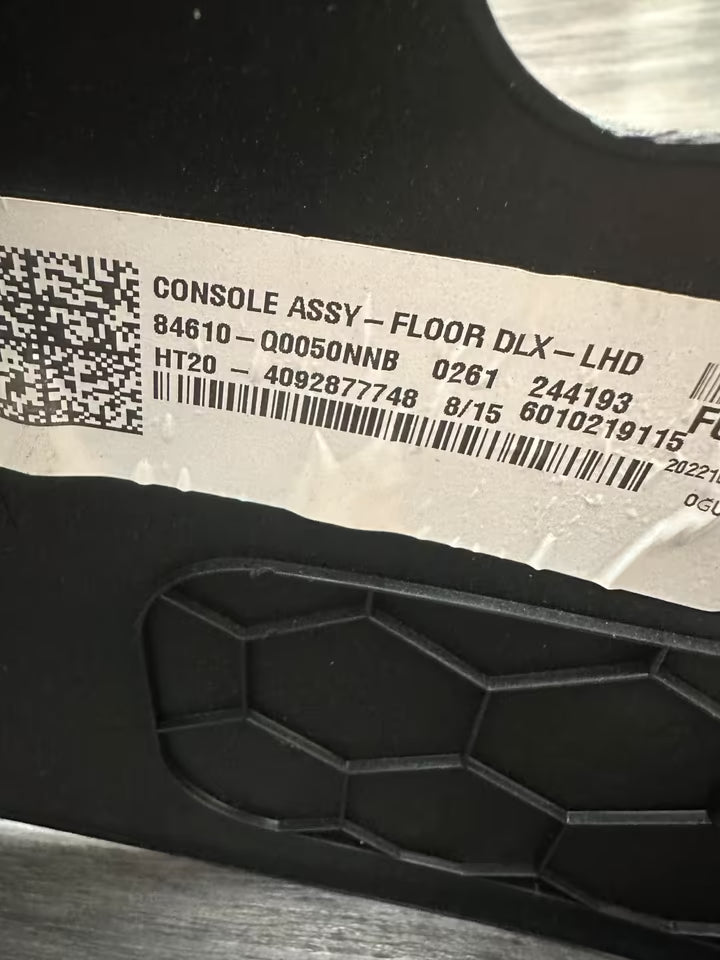 84610Q0050NNB Mittelkonsole Armlehne Komplett Hyundai Bayon