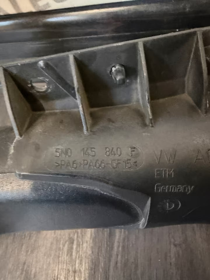 5N0145840F Ladeluftschlauch Luftrohr 2,0 Tdi CBD Motor