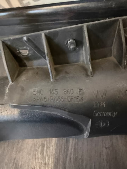 5N0145840F Ladeluftschlauch Luftrohr 2,0 Tdi CBD Motor