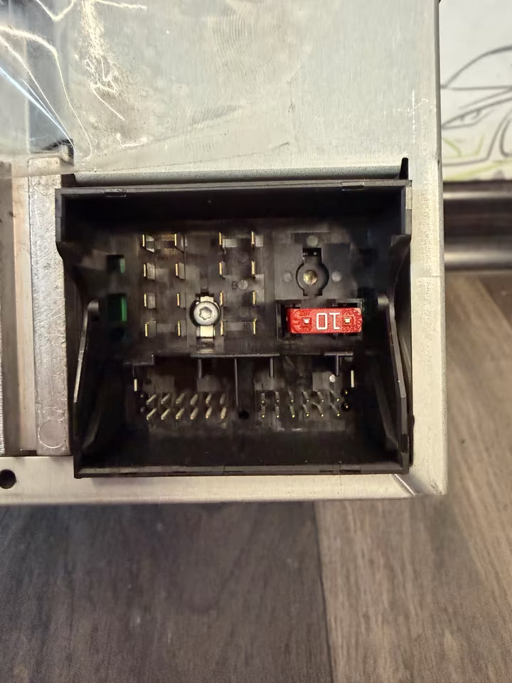 RNS310 RNS 310 Navi Radio Navigation Vw Modelle inkl Code
