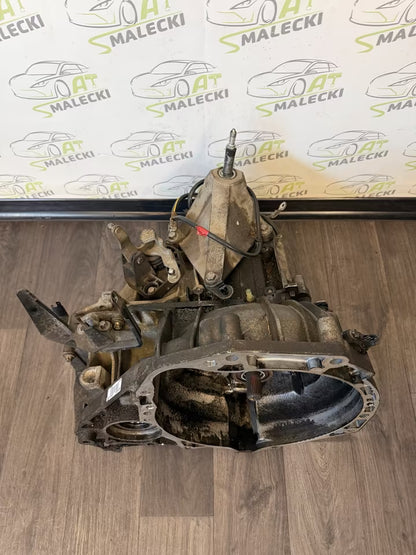 JHQ Getriebe Schaltgetriebe Nissan Note E11 1,4 Benzin 8200247902