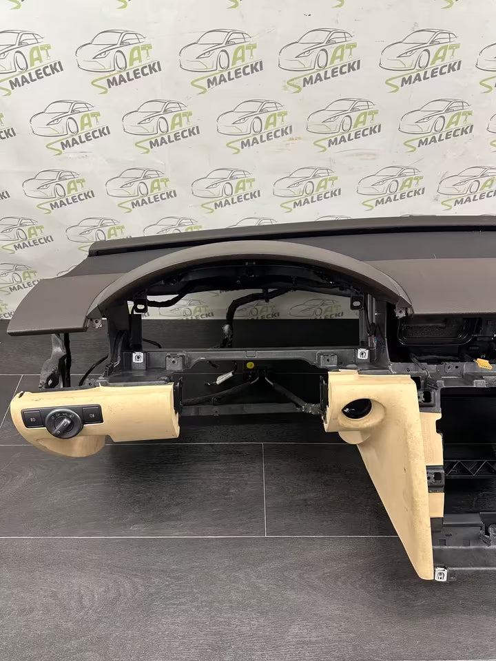 Armaturenbrett Cockpit Dashboard Vw Phaeton 3D Modell