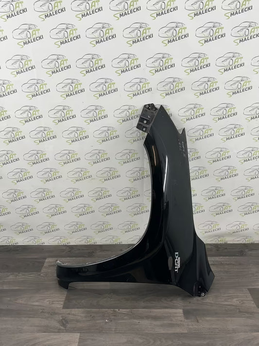 Kotflügel Links Toyota RAV 4 III Modell Farbe 202 Schwarz