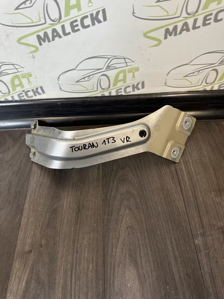1T0821136C Kotflügelhalter Vorne Rechts VW Touran 1T Modelle