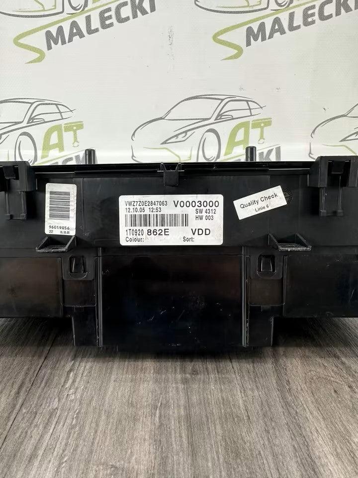 1T0920862E speedometer instrument cluster Vw Touran 1T model 1.6 FSI