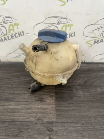 1J0121403B Ausgleichsbehälter Kühlwasserbehälter VW Golf IV