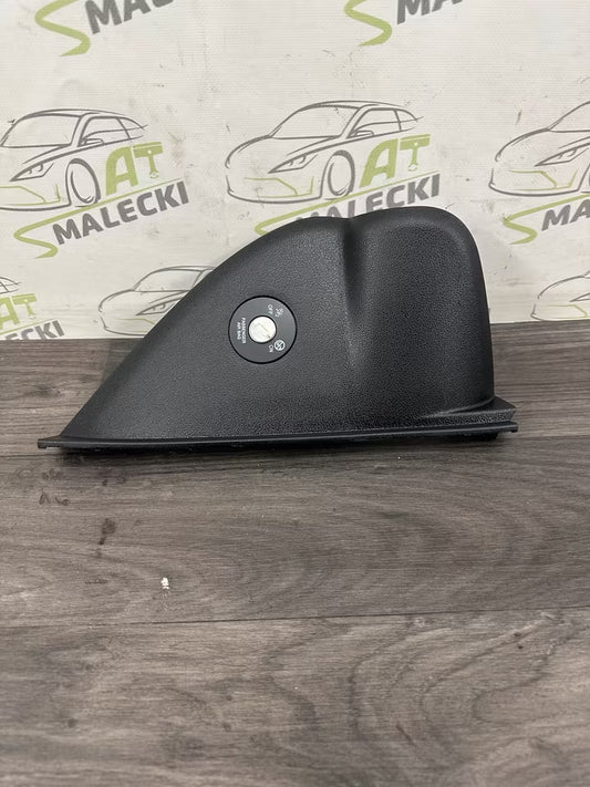 X84786-Q0100 Armaturenbrett Verkleidung Rechts Hyundai i20