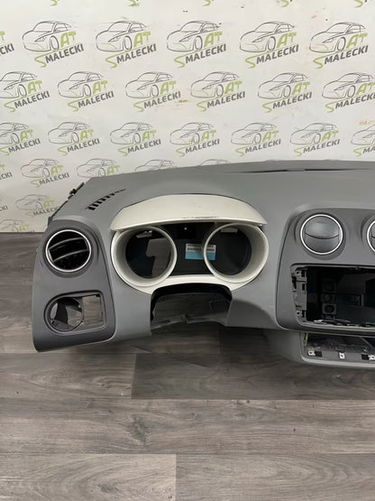 Armaturenbrett Cockpit Seat Ibiza 6J Modell 2012Bj Grau