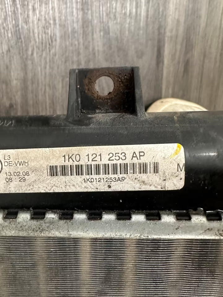 1K0121253AP Wasserkühler Kühler Vw Golf V 1K 1K0 121 253 AP