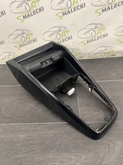84635-H8000 Verkleidung Blende Mittelkonsole Kia Rio IV