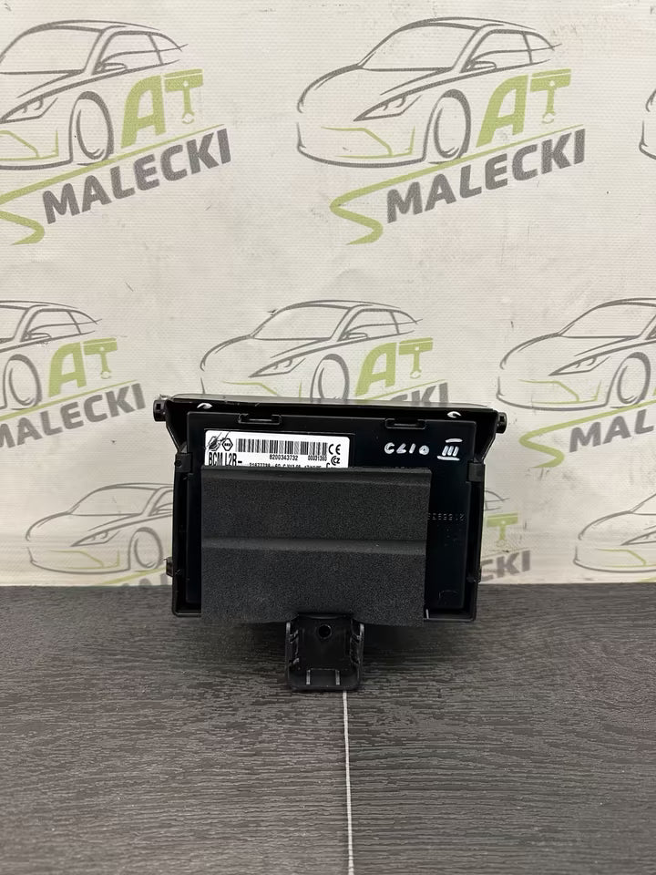 8200343732 BCM Bordnetzsteuergerät Renault Clio III 3 Modell