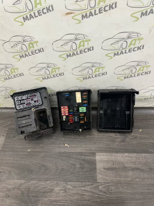 1K0937125A Sicherungskasten + Gehäuse für VW Golf V