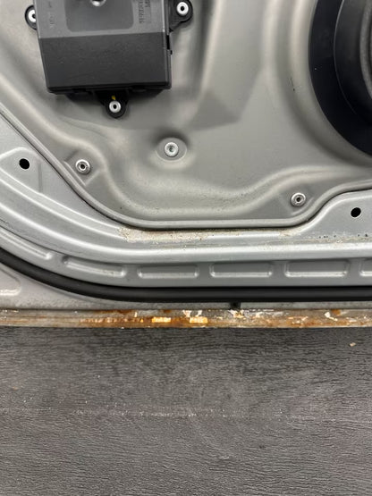 Türe Tür Hinten Links Mercedes B-Klasse W245 Farbe 761 05-11Bj