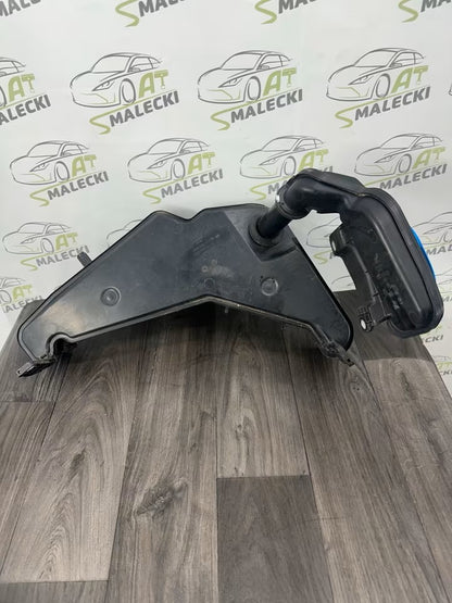 8R0955453B Wischwasserbehälter für Audi Q5 8R Modelle