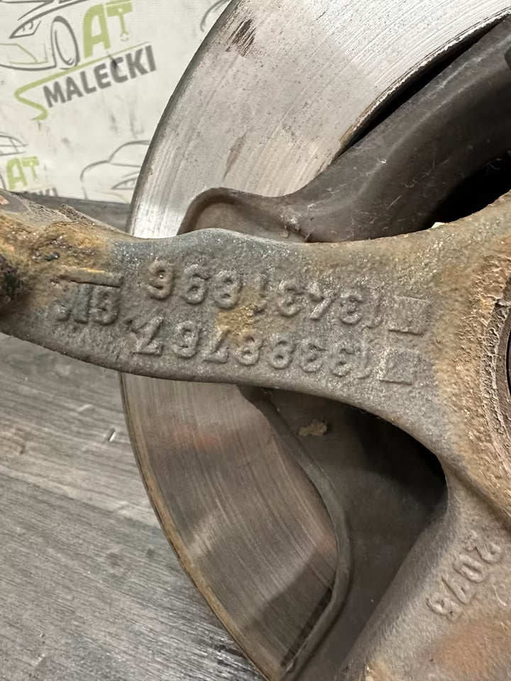 13388767 Achsschenkel Radnabe Federbein Links Opel Adam Corsa E