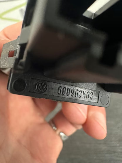 6Q0963563 Schalter Sitzheizung Vorne Rechts VW Polo 9N3