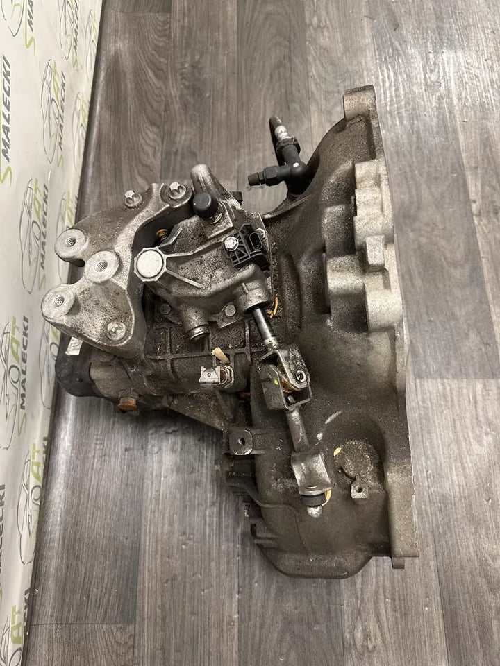 F17 B13DTE Getriebe 5-Gang Schaltgetriebe Opel Corsa E 1,3 CDTI