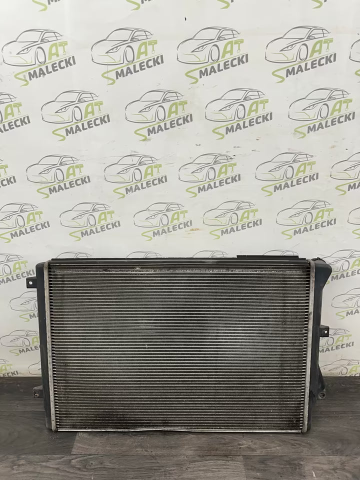 1K0121251C Kühler Wasserkühler Vw Golf Vw Touran Benziner 1,4 1,6