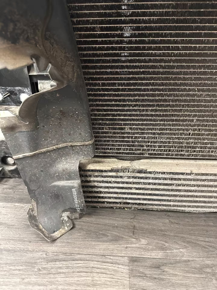 Schlossträger Frontmaske komplett Renault Megane III 3 2,0 Benzin