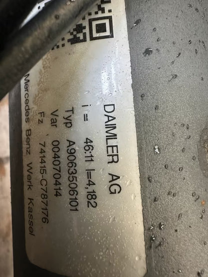 A9063506101 Hinterachse 46:11 = 4,182 Mercedes Sprinter W906