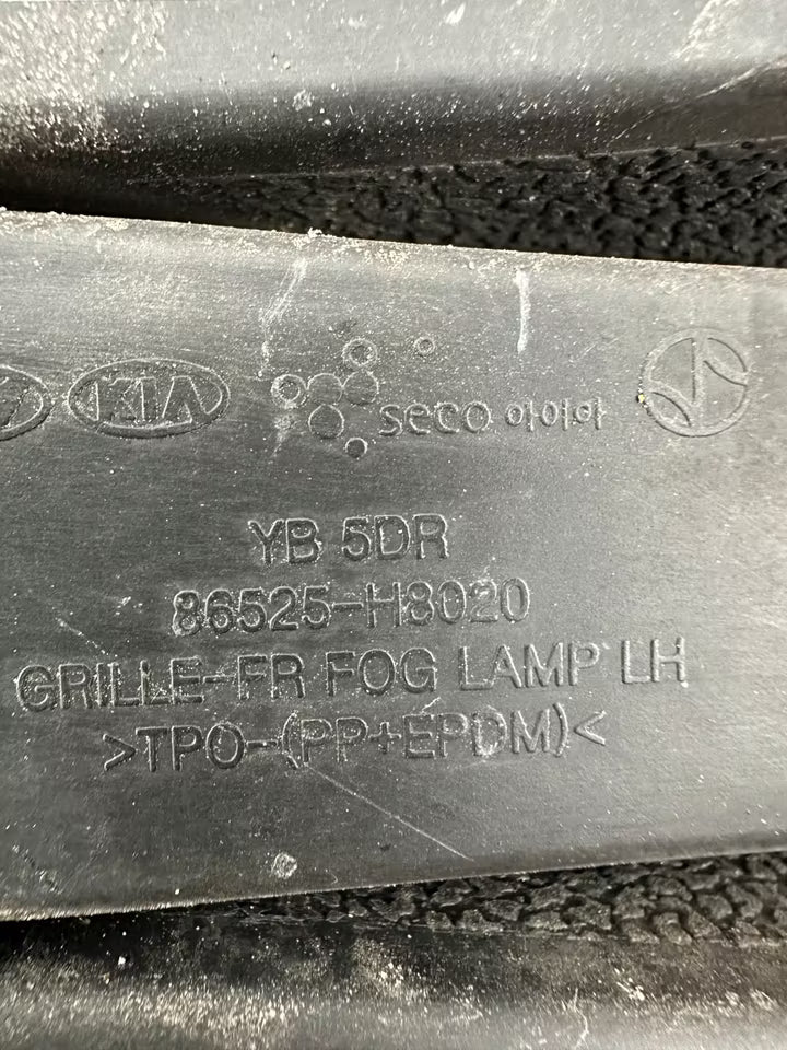 Nebelscheinwerfer Links Rechts inkl Blende Abdeckung Kia Rio IV 4