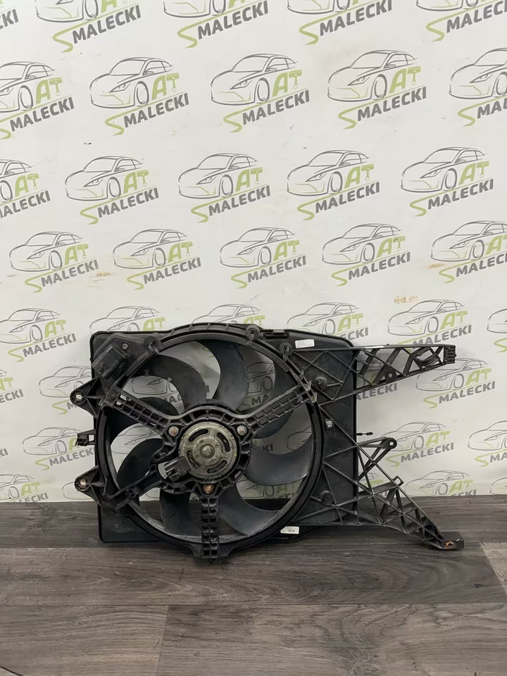 13310108 Kühlerlüfter Lüfter Opel Corsa D 1,3 CDTI Diesel 2013 Bj