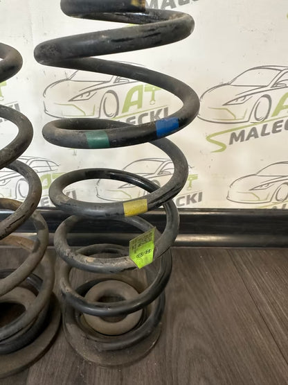 55335H8100 Federsatz Federn Hinten für Kia Rio IV