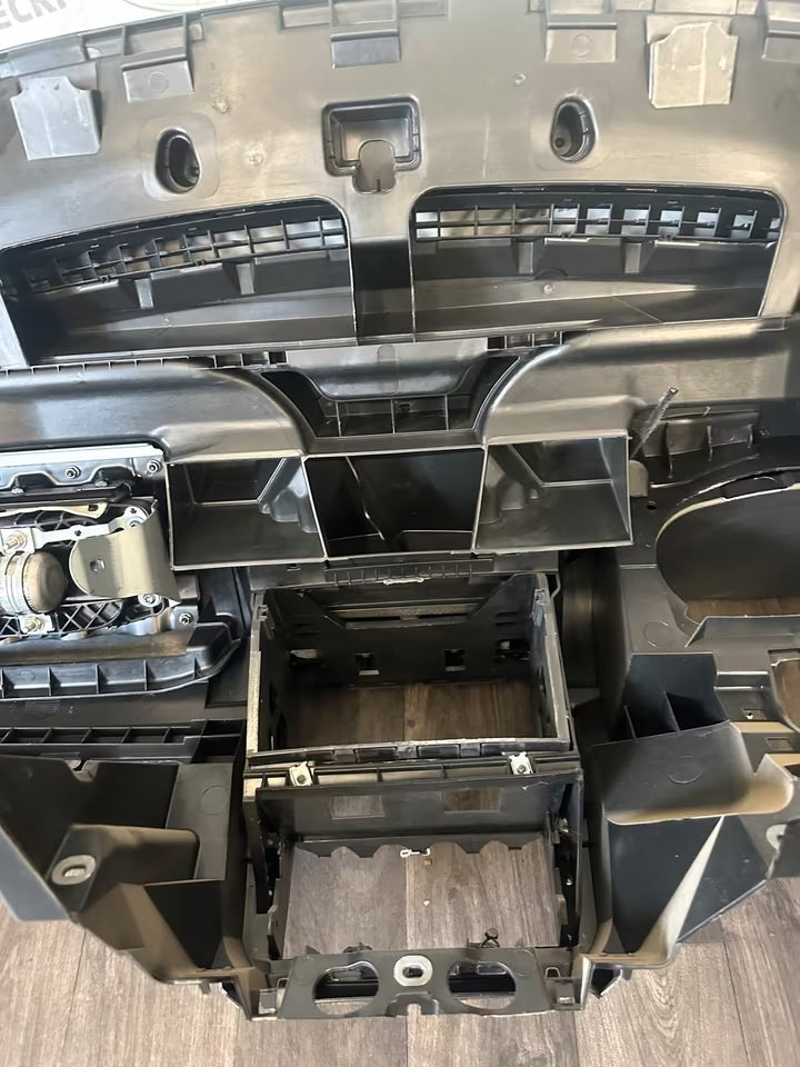 Armaturenbrett/Lenkrad/Gurte/Airbags für VW Golf VI 11-55D300439