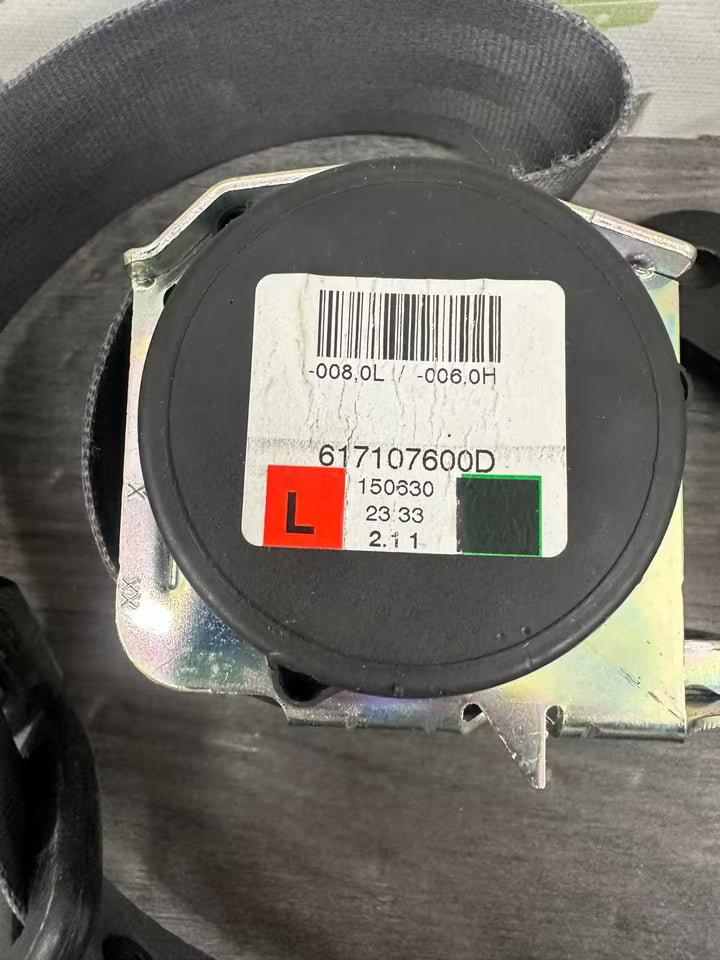 F13427740 Sicherheitsgurt Vorne Links Opel Corsa E 617107600D