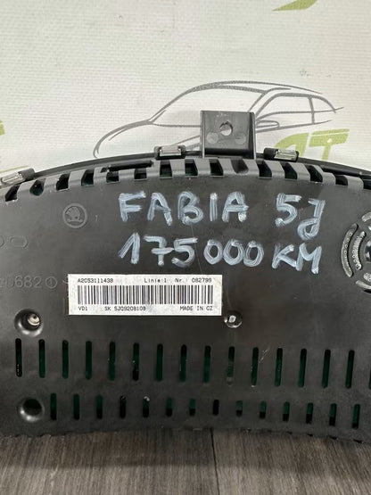 5J0920810B Speedometer instrument cluster Skoda Fabia Roomster 1.2 BZG