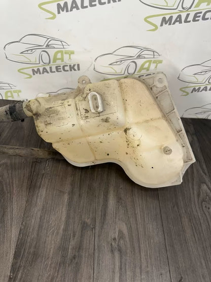 8D0121403L Ausgleichsbehälter Kühlwasserbehälter VW Passat