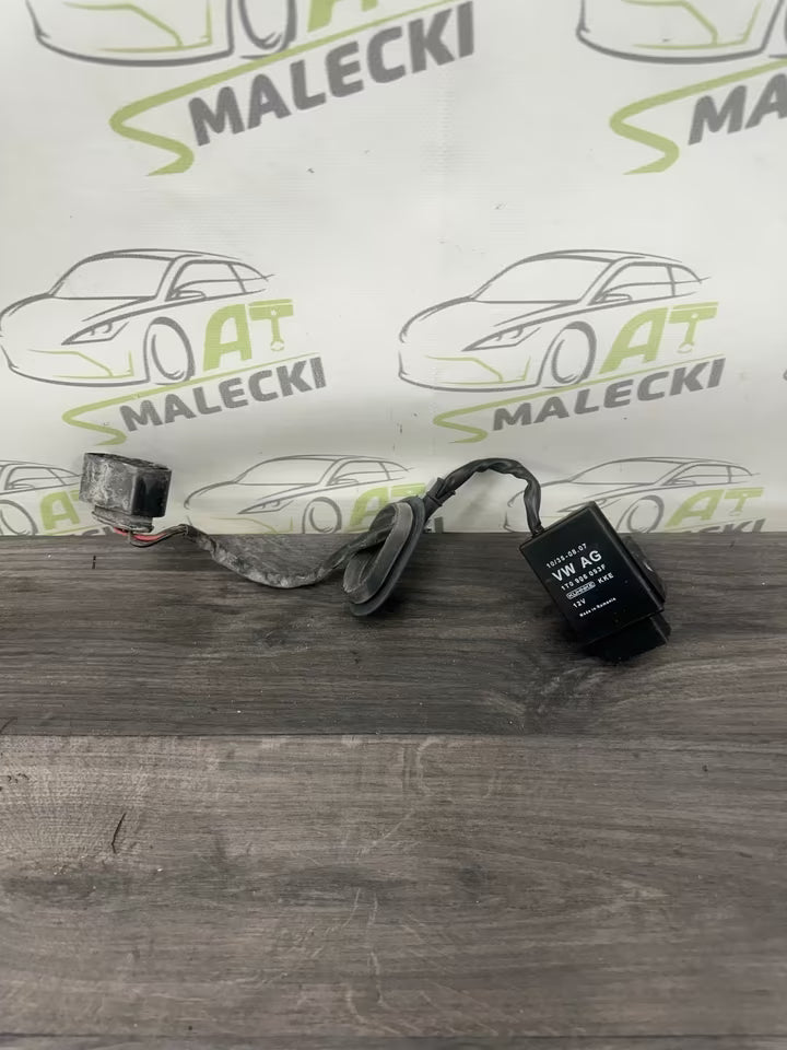 1T0906093F Kraftstoffpumpe Steuergerät für VW Touran 1T