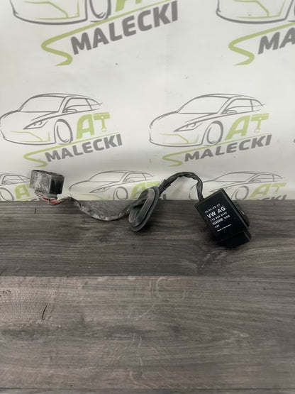 1T0906093F Kraftstoffpumpe Steuergerät für VW Touran 1T