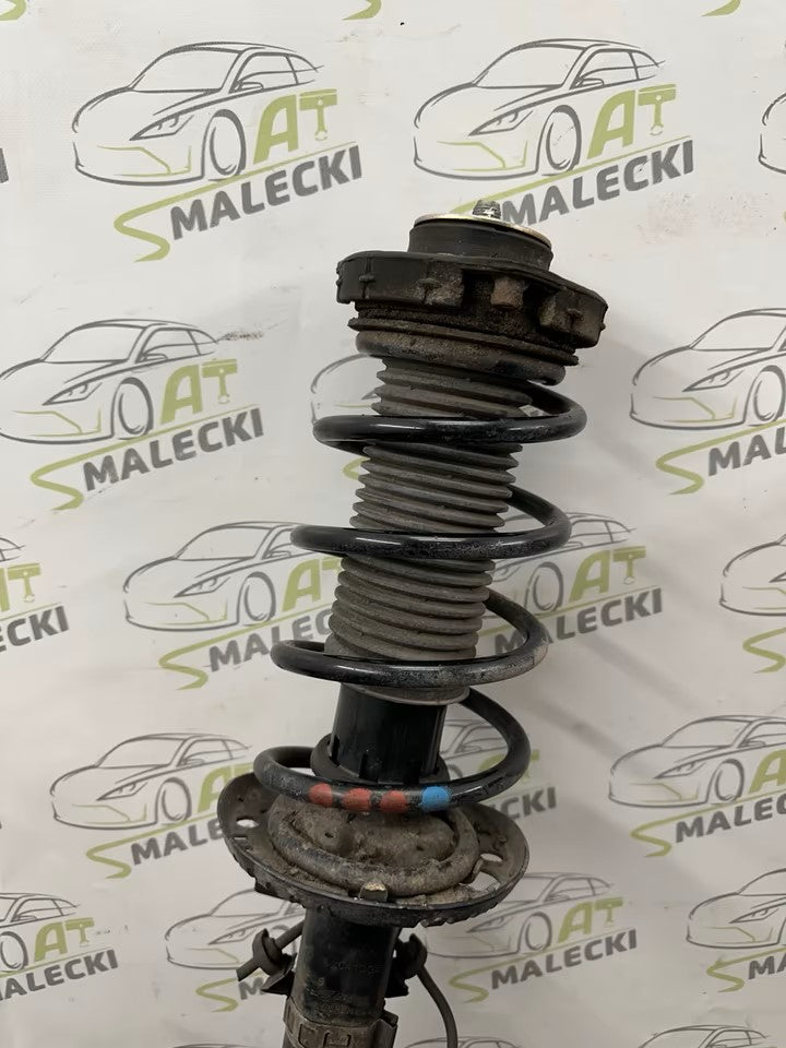 Achsschenkel Radnabe Federbein Rechts Vw Fox 5Z1 5Z3 Modelle 1,2