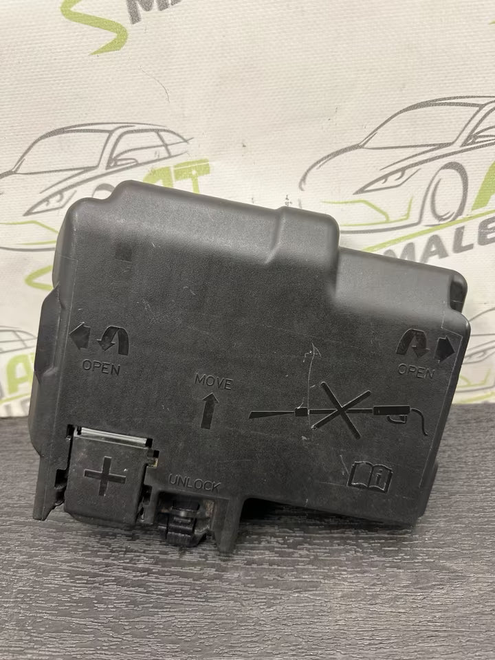 13491092 Batteriespannungverteiler Sicherungskasten Opel Corsa E