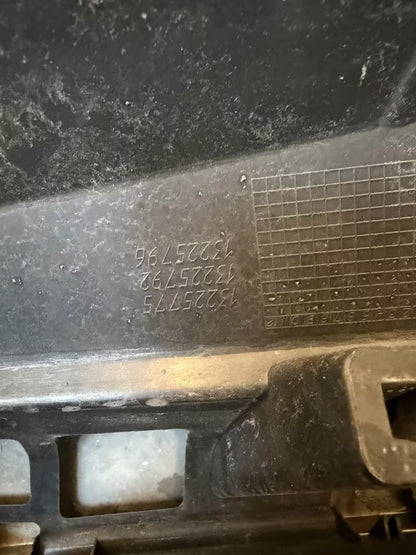 13225775 Kühlergrill Frontgrill Opel Astra H Modelle 2010Bj