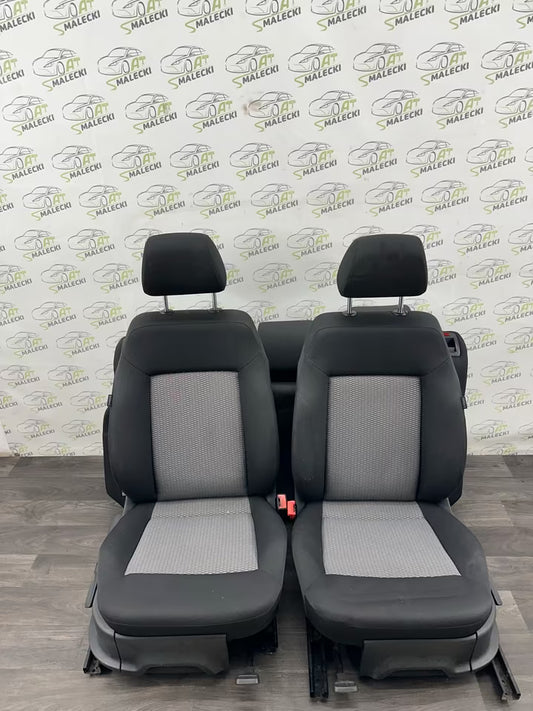 Sitze Innenausstattung Vw Polo 6R Modelle 4-Tür 09-15Bj
