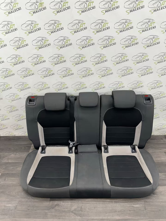 Rücksitzbank Rücksitz Skoda Fabia III 6V Modell 6V0885375AE