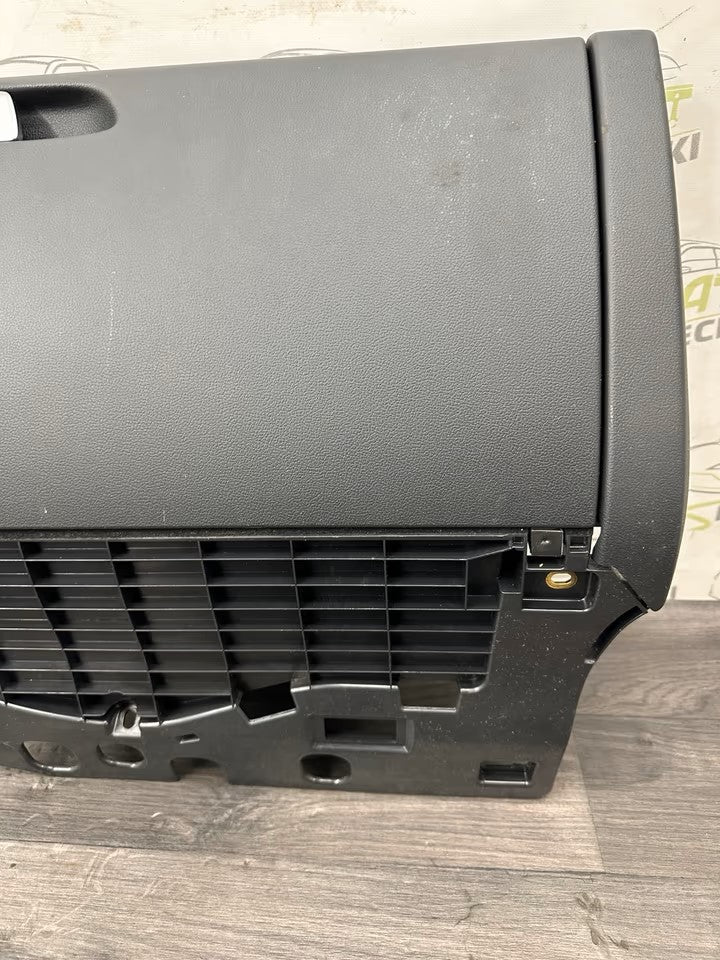 8K1857035B Handschuhfach Ablagefach Audi A4 8K Modell