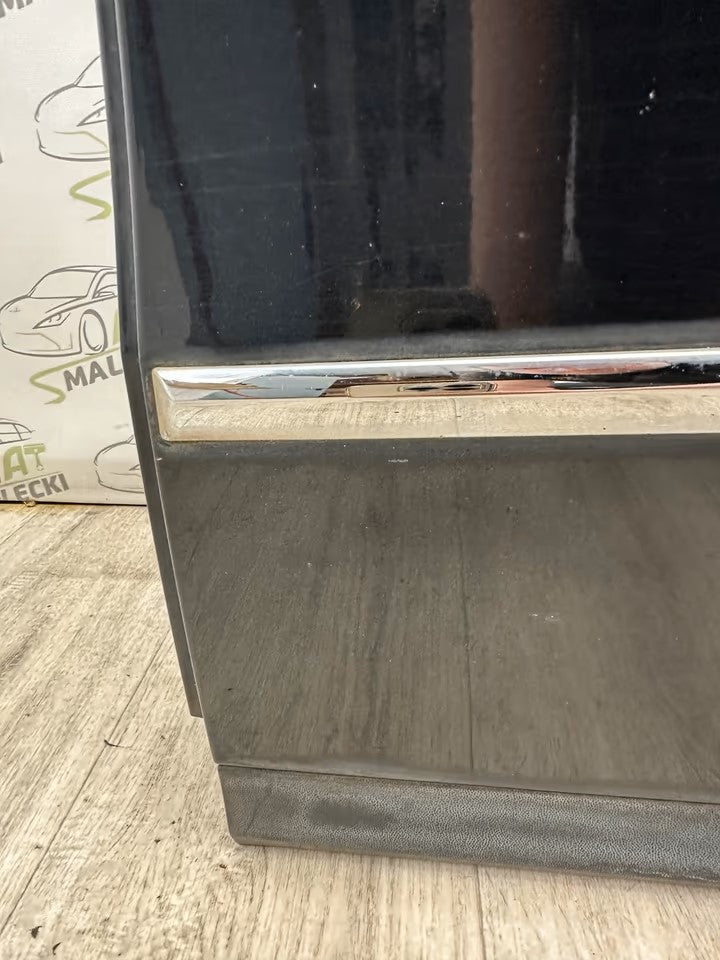 Türe Tür Hinten Links Vw Passat 3C B6 Modell Farbe LC9Z Schwarz