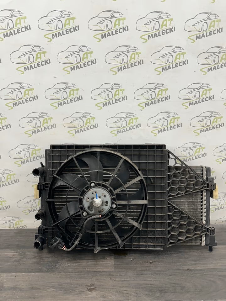 Wasserkühler Kühler inkl Lüfter Vw Polo 6R 1,2 CGP Benziner 6R0