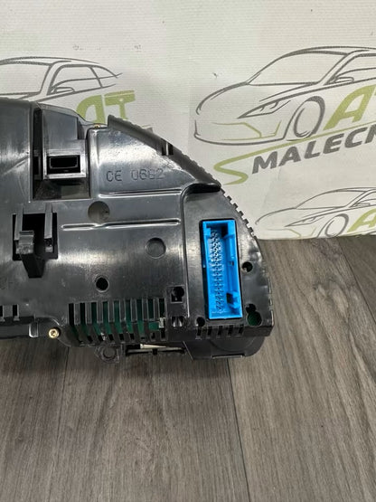 8E0920900F Speedometer instrument cluster Audi A4 B7 8E 8H 2.0 Tdi Diesel