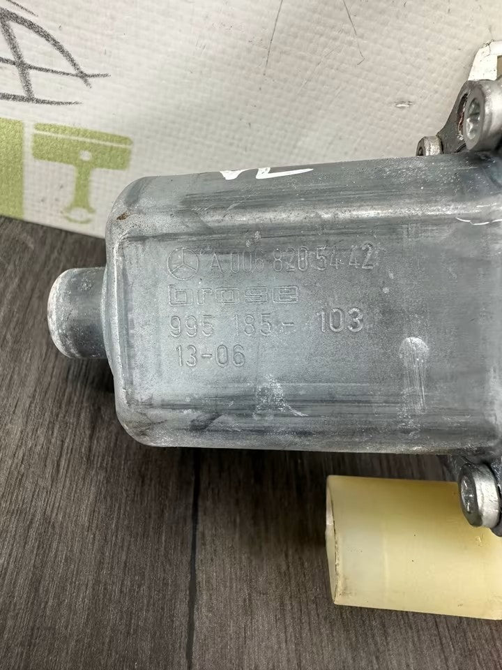 A0068205442 Fensterhebermotor Links Mercedes Sprinter W906 Modell
