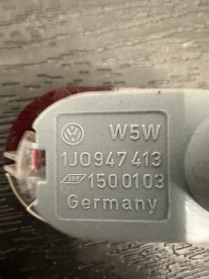 1J0947413 Innenleuchte Vorne Rechts VW Golf VI 1J1