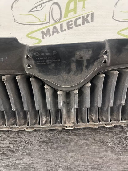 5J0853668A Kühlergrill Mittelgrill Skoda Fabia 5J