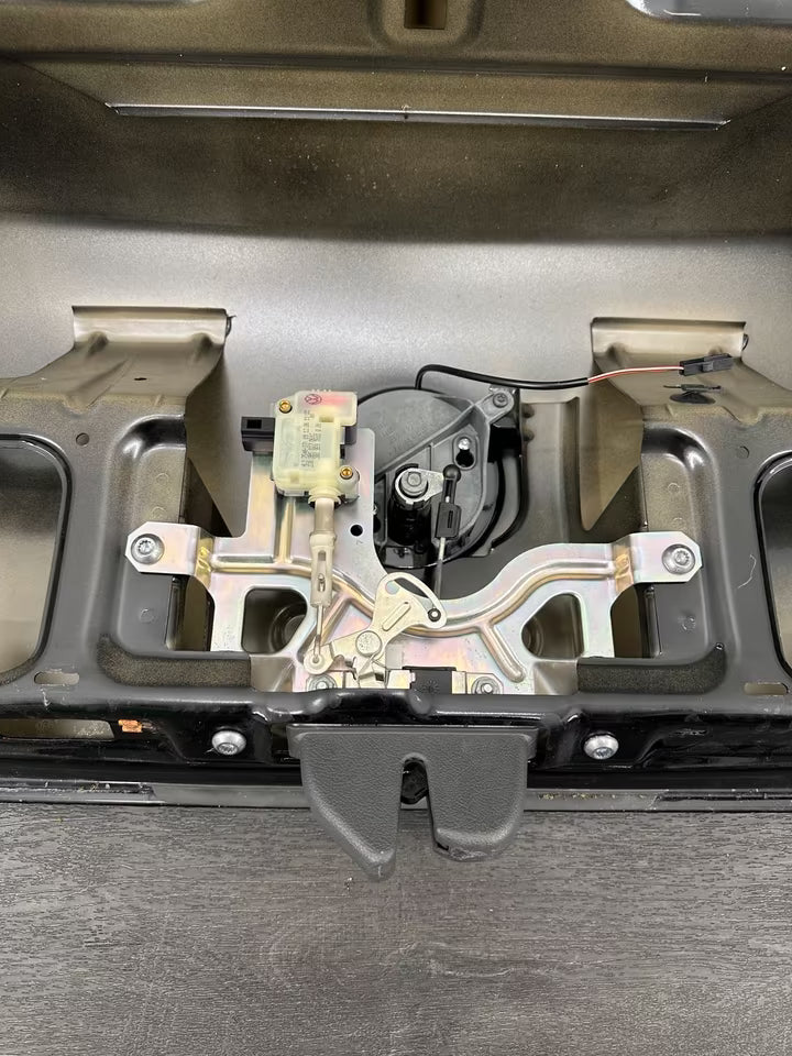 Heckklappe Kofferraum Deckel Vw Phaeton 3D Modell 2008 GP2 L041