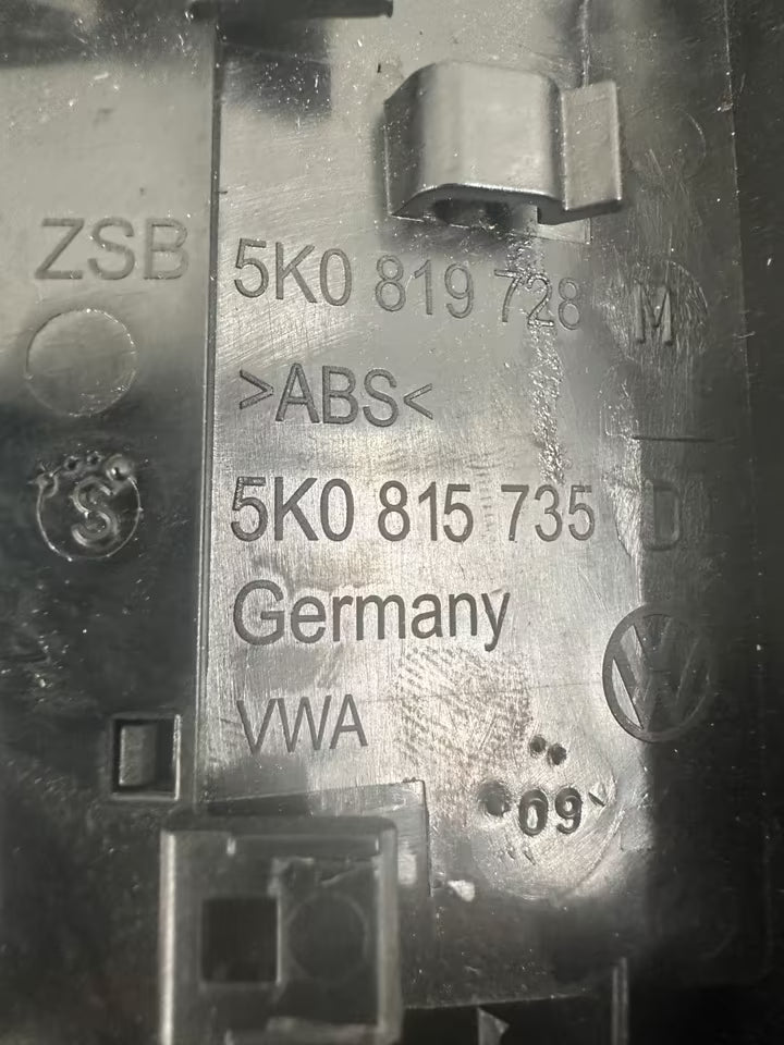5K0815735D Lüftungsgitter Luftdüse Blende VW Golf VI 5K0815736D