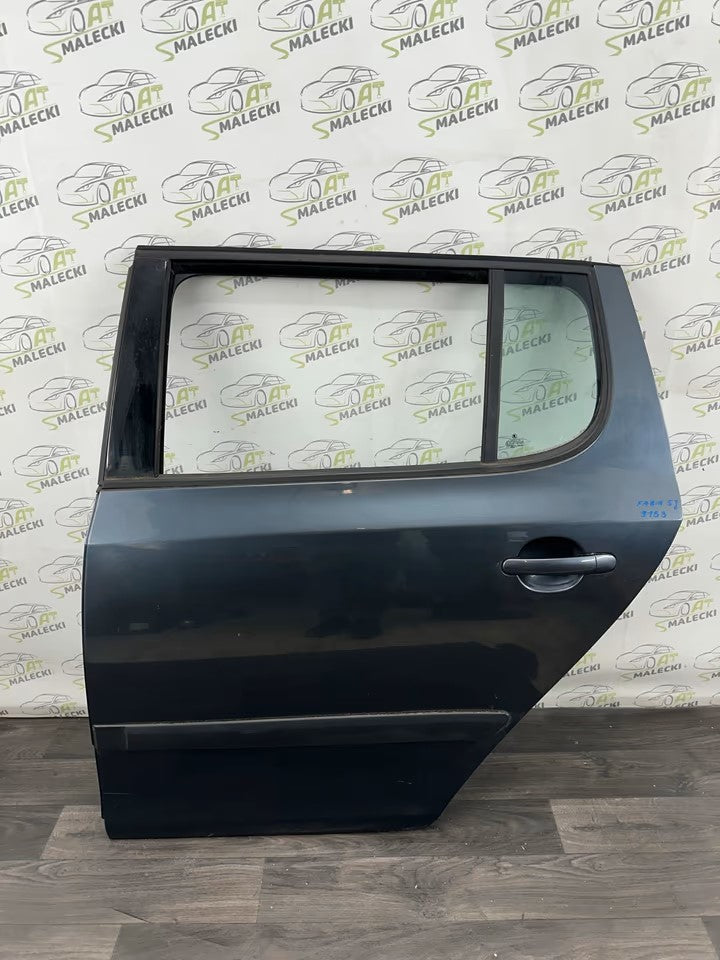 Türe Tür Hinten Links Skoda Fabia 5J Modell Farbe 9153 Grau