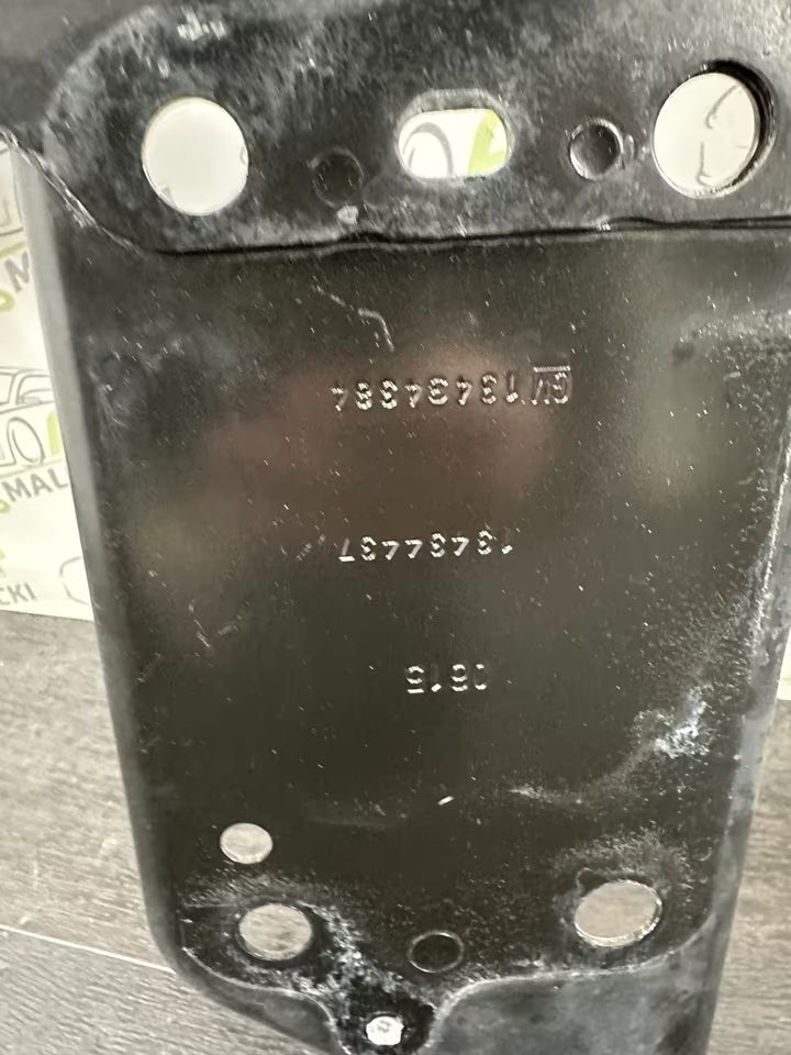 Acheinwerferaufnahme Scheinwerferhalter Rechts Opel Corsa E 14-19